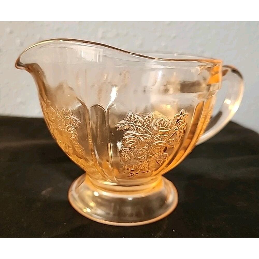 VINTAGE PINK SHARON CABBAGE ROSE FOOTED CREAMER AUTHENTIC DEPRESSION GLASS.
